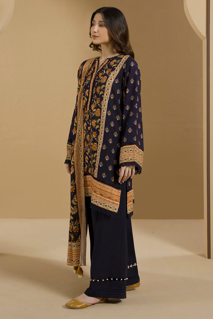 Zellbury Winter Vol-03 Unstitched Printed Linen 3Pc Suit WUW25X30101