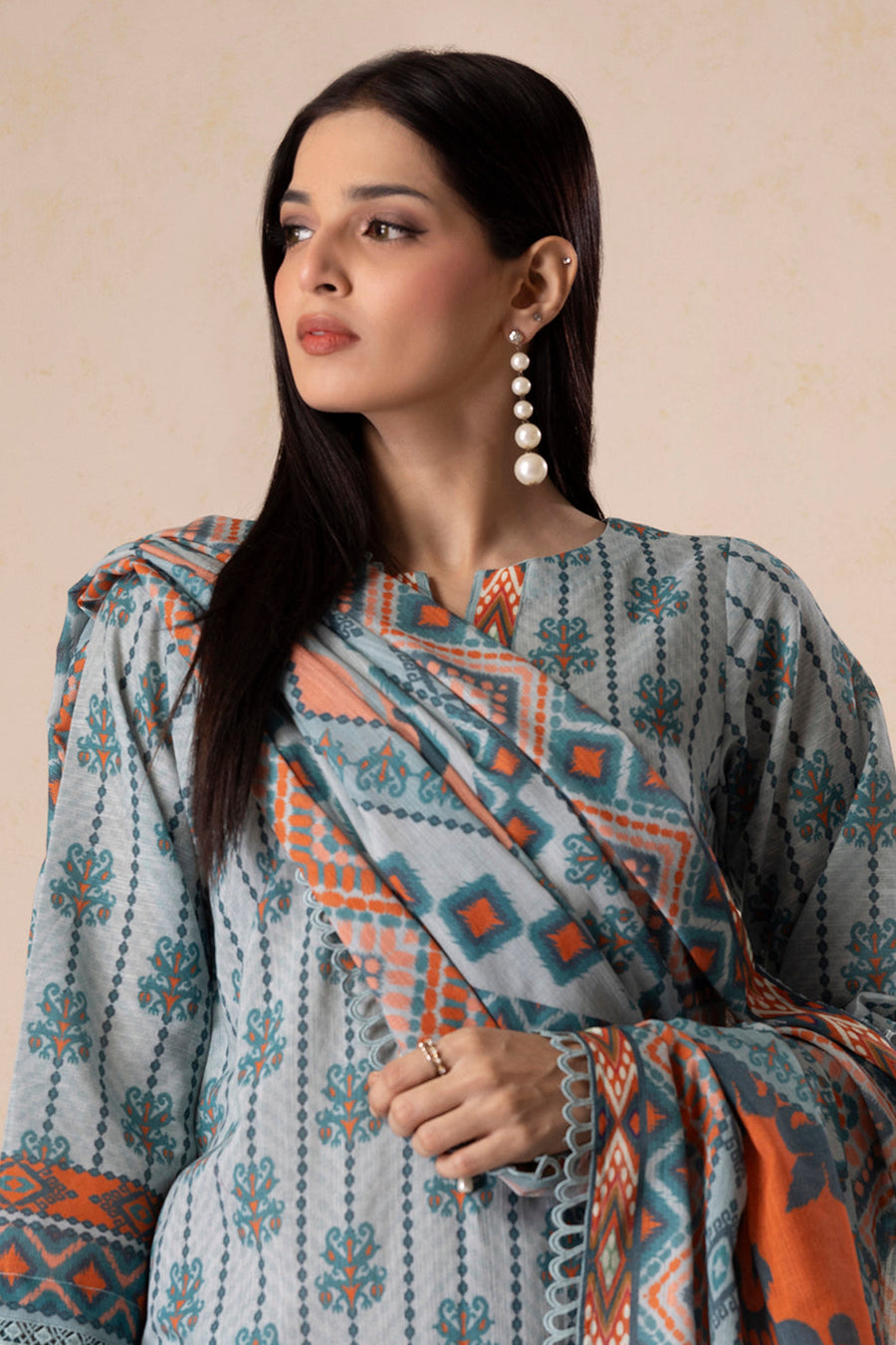 Zellbury Winter Vol-05 Unstitched Printed Khaddar 3Pc Suit WUW25X30136