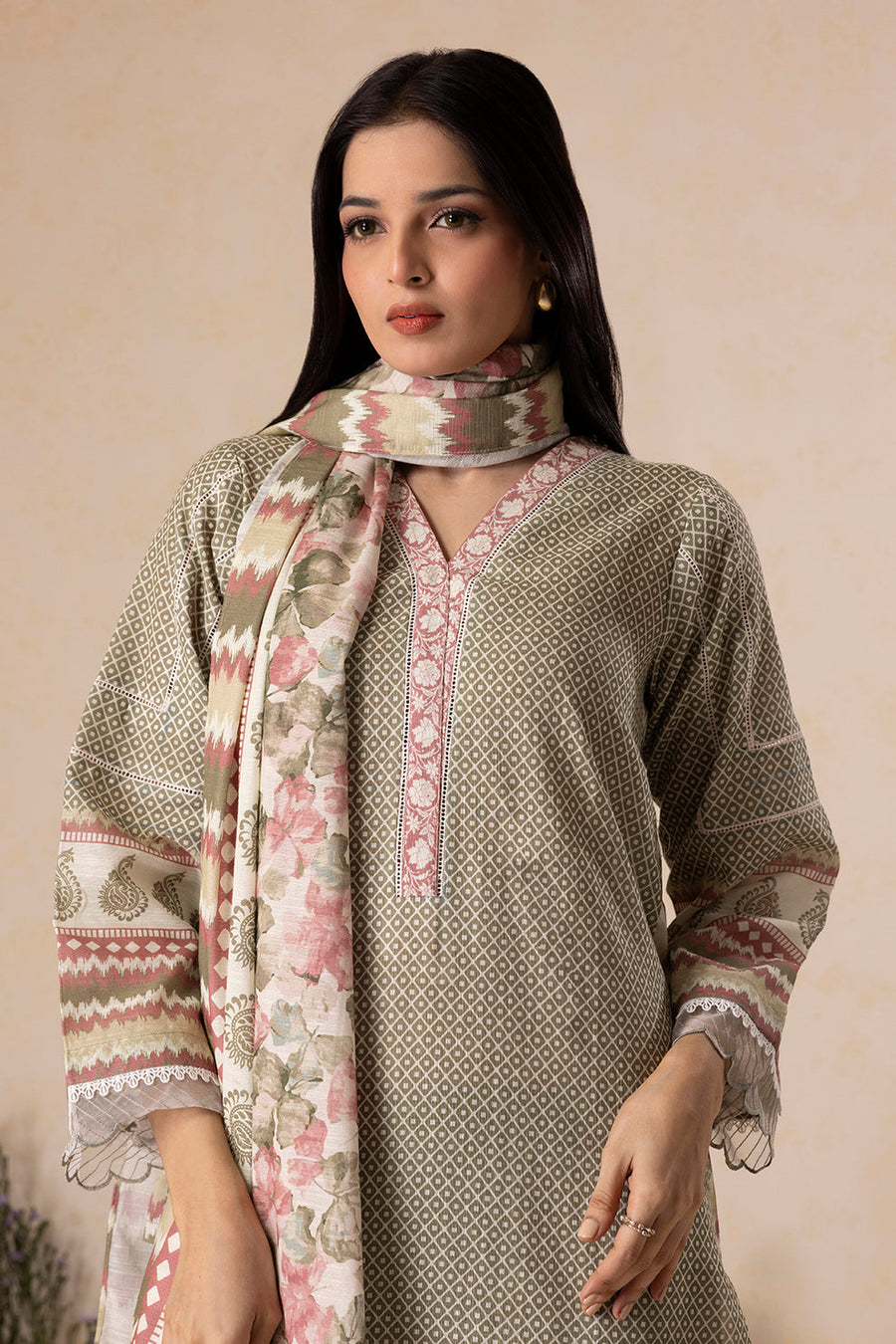 Zellbury Winter Vol-05 Unstitched Printed Karandi 3Pc Suit WUW25X30149