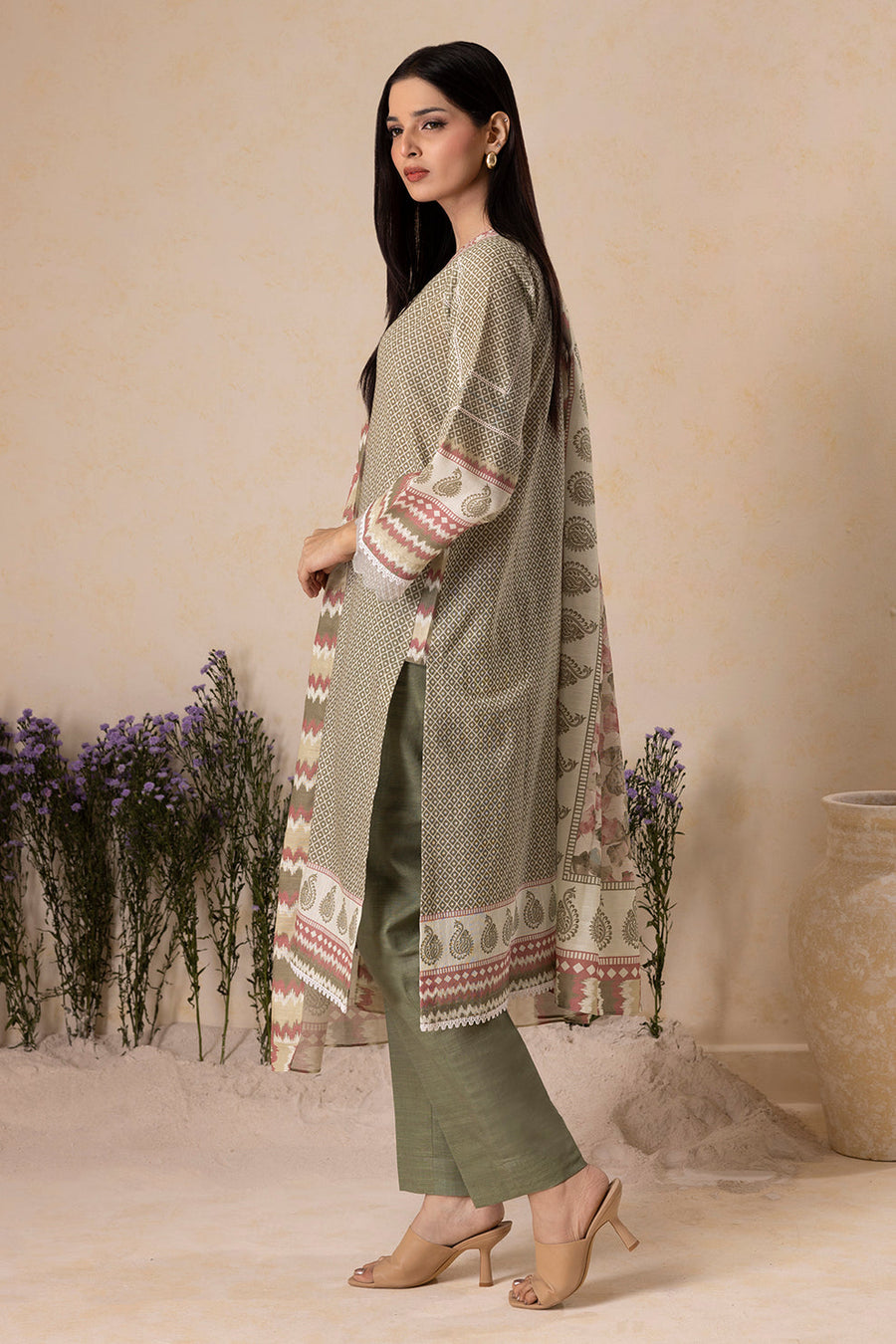 Zellbury Winter Vol-05 Unstitched Printed Karandi 3Pc Suit WUW25X30149