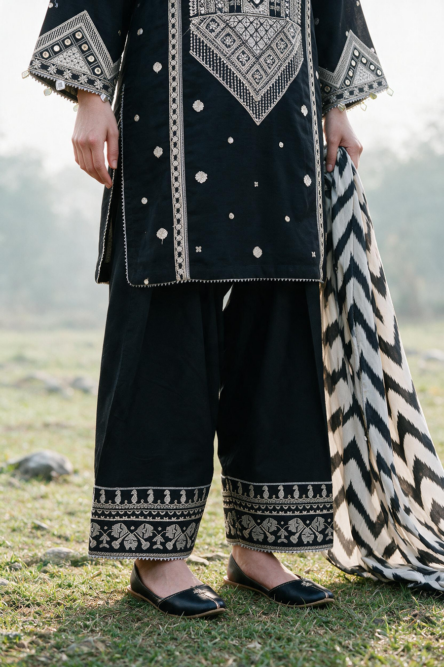 Zellbury Embroidered Khaddar Unstitched 3Pc Suit WUWQ1E30336