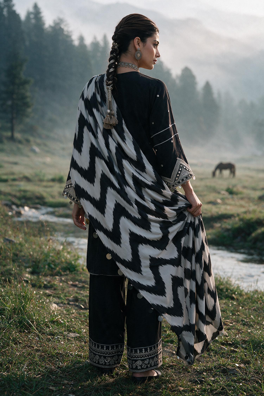 Zellbury Embroidered Khaddar Unstitched 3Pc Suit WUWQ1E30336