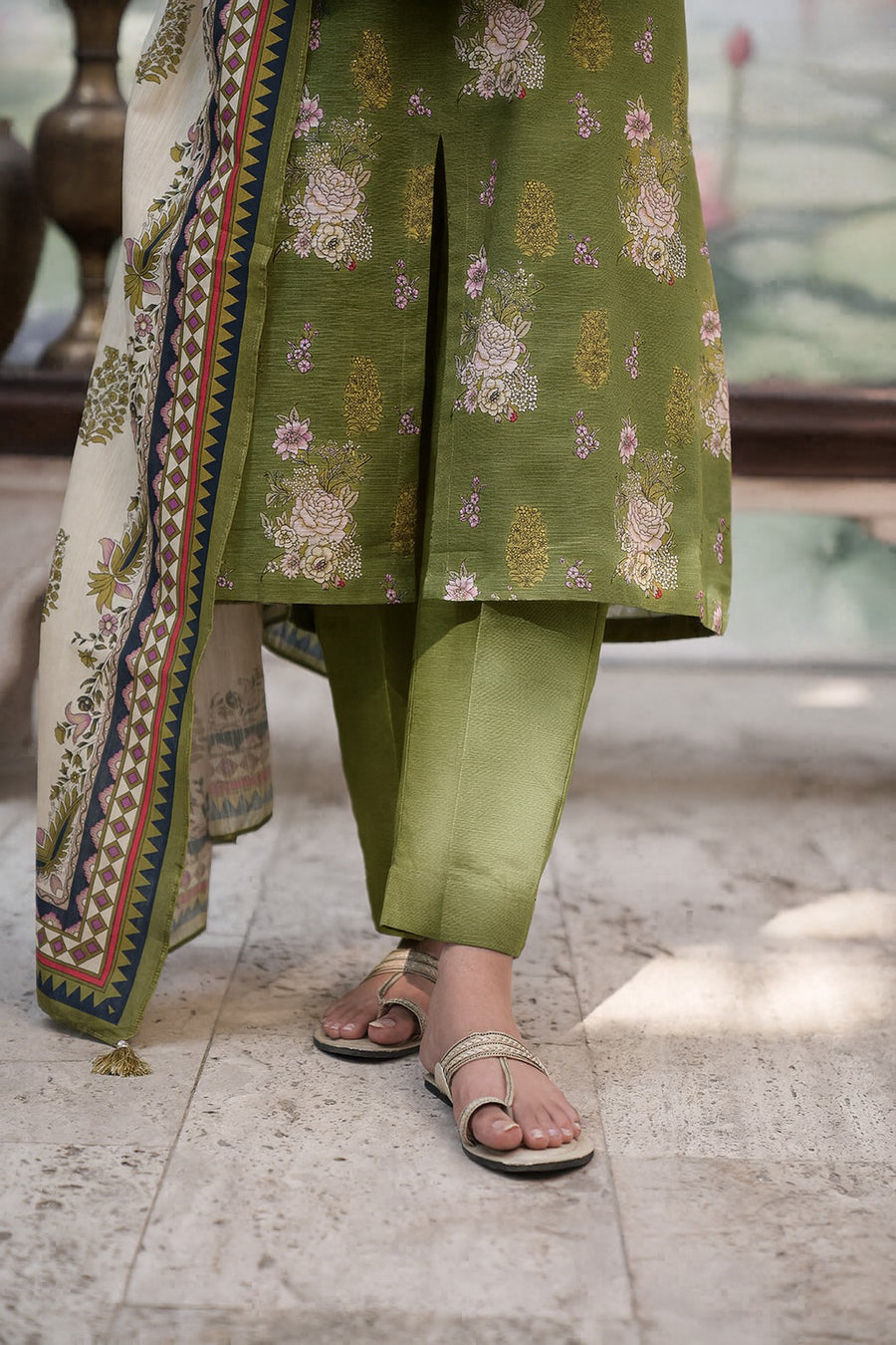 Zellbury Winter Vol-02 Unstitched Printed Khaddar 3Pc Suit WUW24X30446