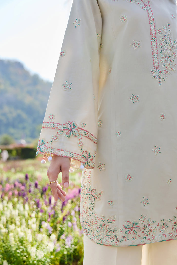 Farasha Summer Weaves Embroidered Lawn Unstitched 3Pc Suit - Whisper Ivory