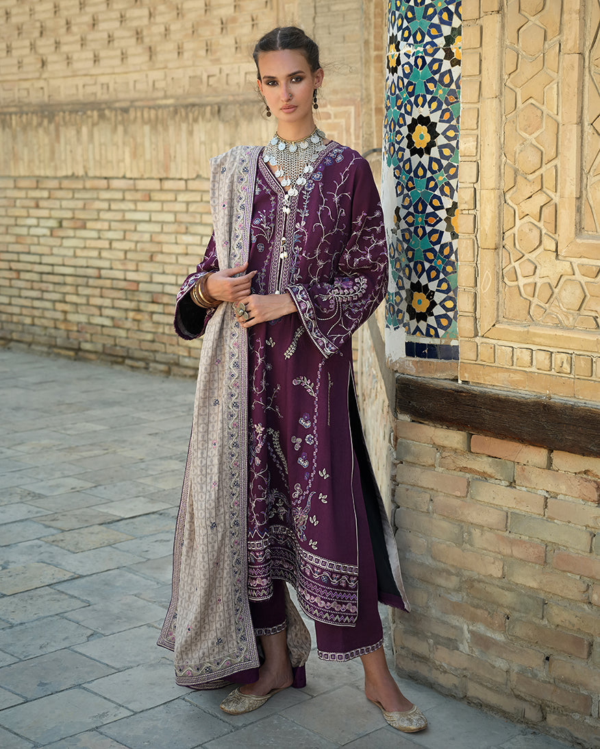 Hemline by Mushq Bukhara Embroidered Viscose Unstitched 3Pc Suit - Winter Caravan