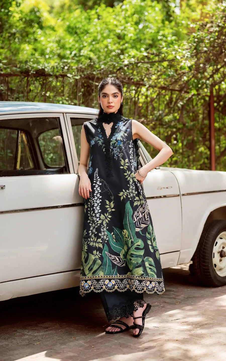 Asifa & Nabeel Yakin Unstitched Lawn 3Pc Suit YKL25-05 Secret Botanica