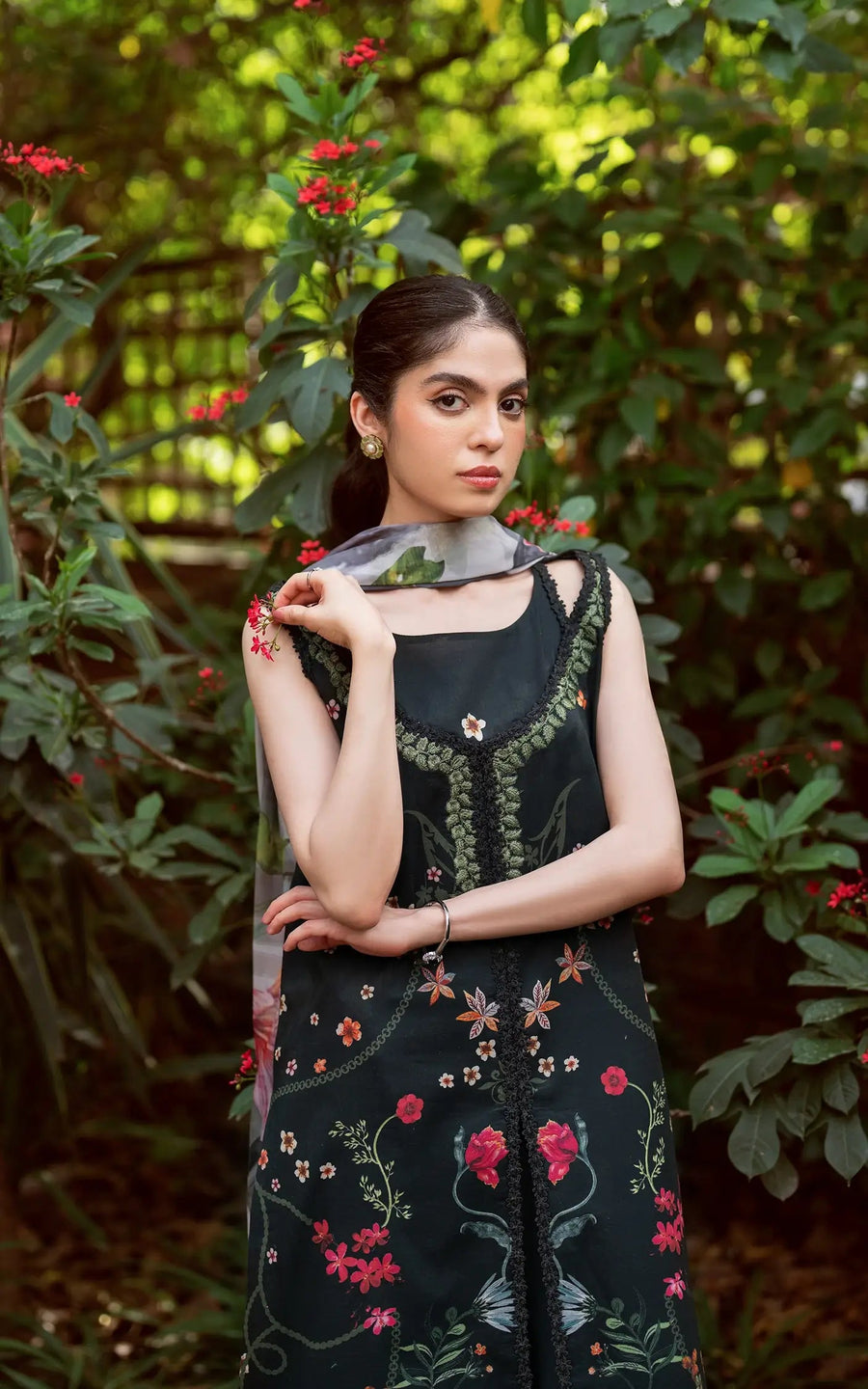 Asifa & Nabeel Yakin Unstitched Lawn 3Pc Suit YKL25-11 Elysian