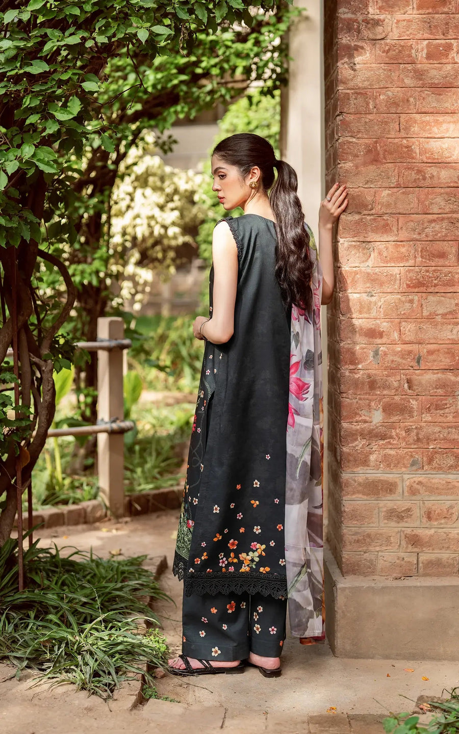 Asifa & Nabeel Yakin Unstitched Lawn 3Pc Suit YKL25-11 Elysian