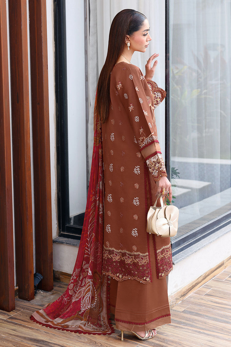 Ramsha Andaaz Vol-14 Embroidered Luxury Lawn Unstitched 3Pc Suit Z-1401