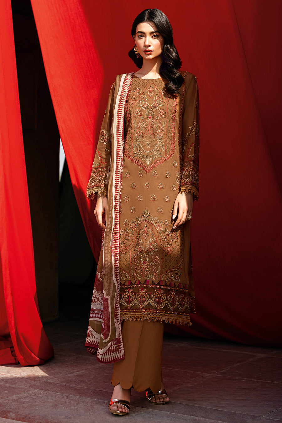 Ramsha Andaz Vol-06 Embroidered Luxury Lawn Unstitched 3Pc Suit Z-608