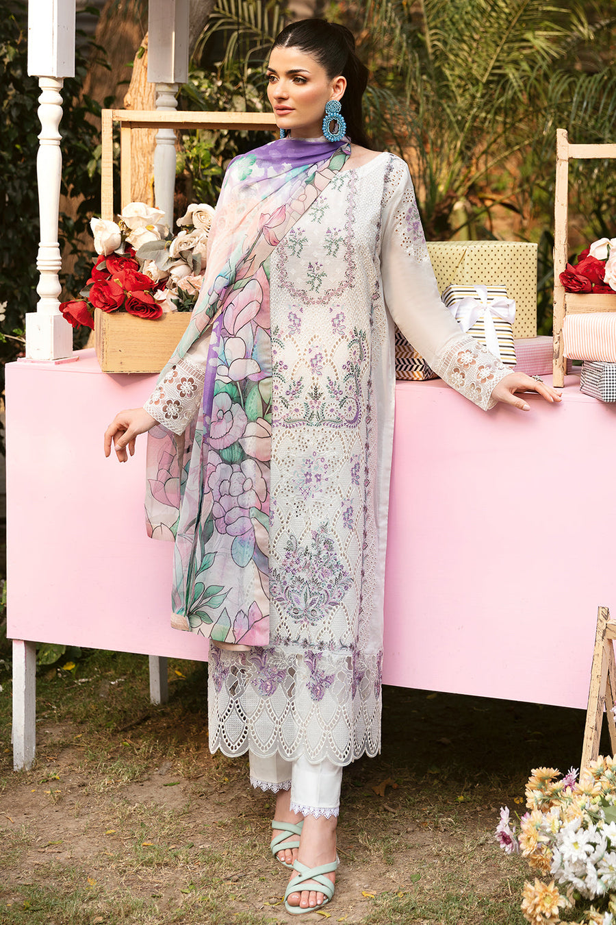 Ramsha Andaaz Vol-09 Embroidered Luxury Lawn Unstitched 3Pc Suit Z-908