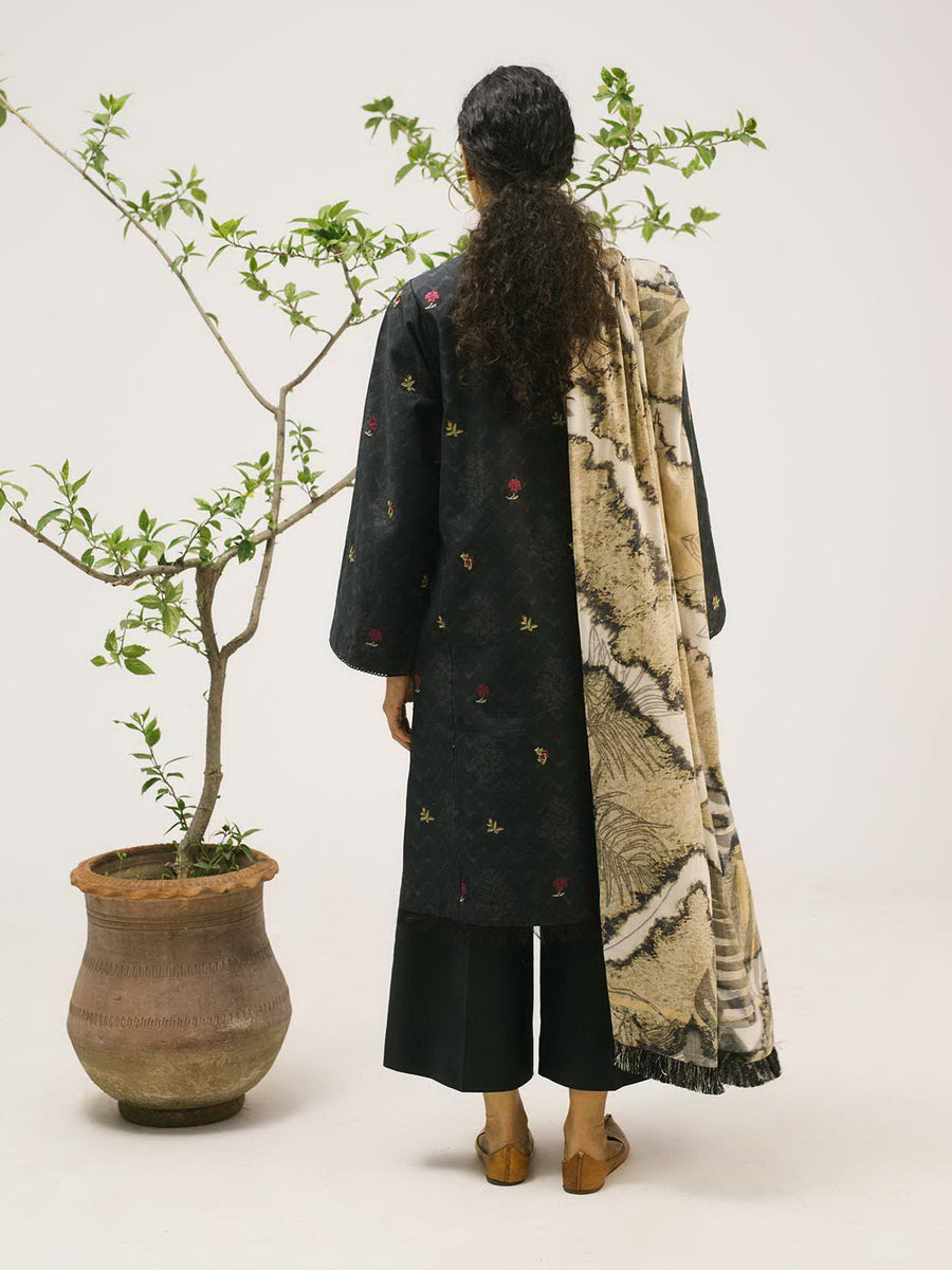 Coco by Zara Shahjahan Embroidered Lawn Unstitched 3 Piece Suit D-01B