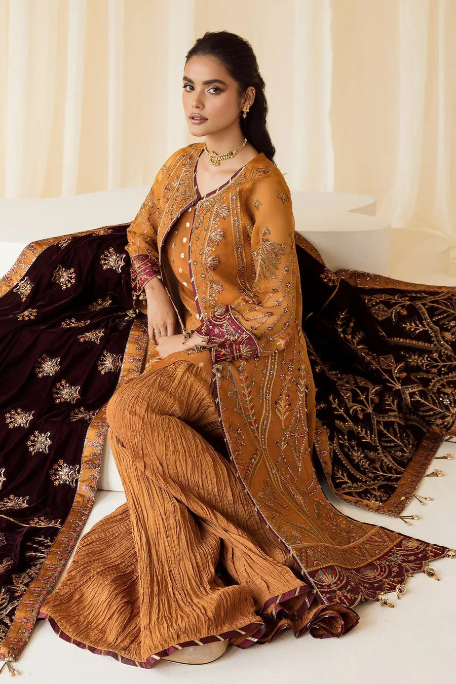 AF-UF-9012-Zar Begum Velvet