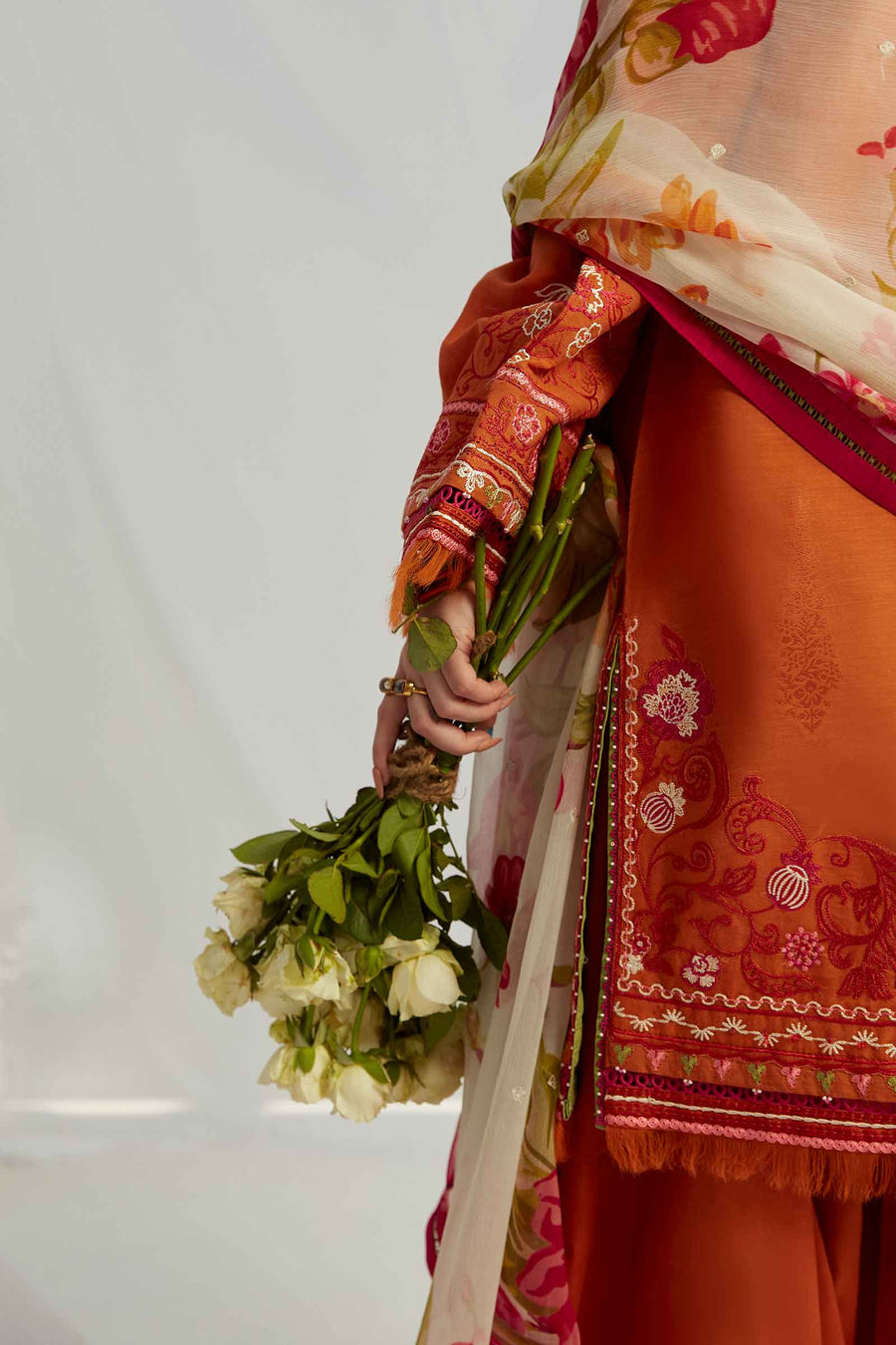 Coco by Zara Shahjahan Embroidered Lawn Unstitched 3Pc Suit ZCE23-10B