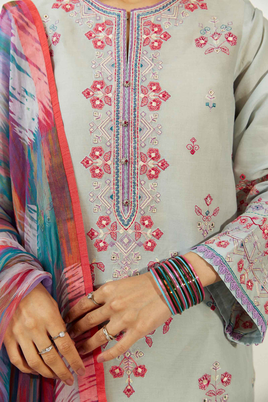Coco by Zara Shahjahan Embroidered Lawn Unstitched 3Pc Suit ZCE23-7B