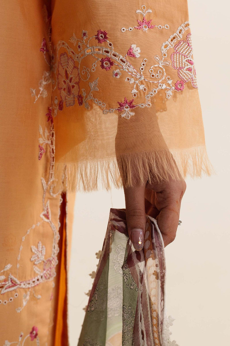 Coco by Zara Shahjahan Embroidered Lawn Unstitched 3Pc Suit D-08B MIRA