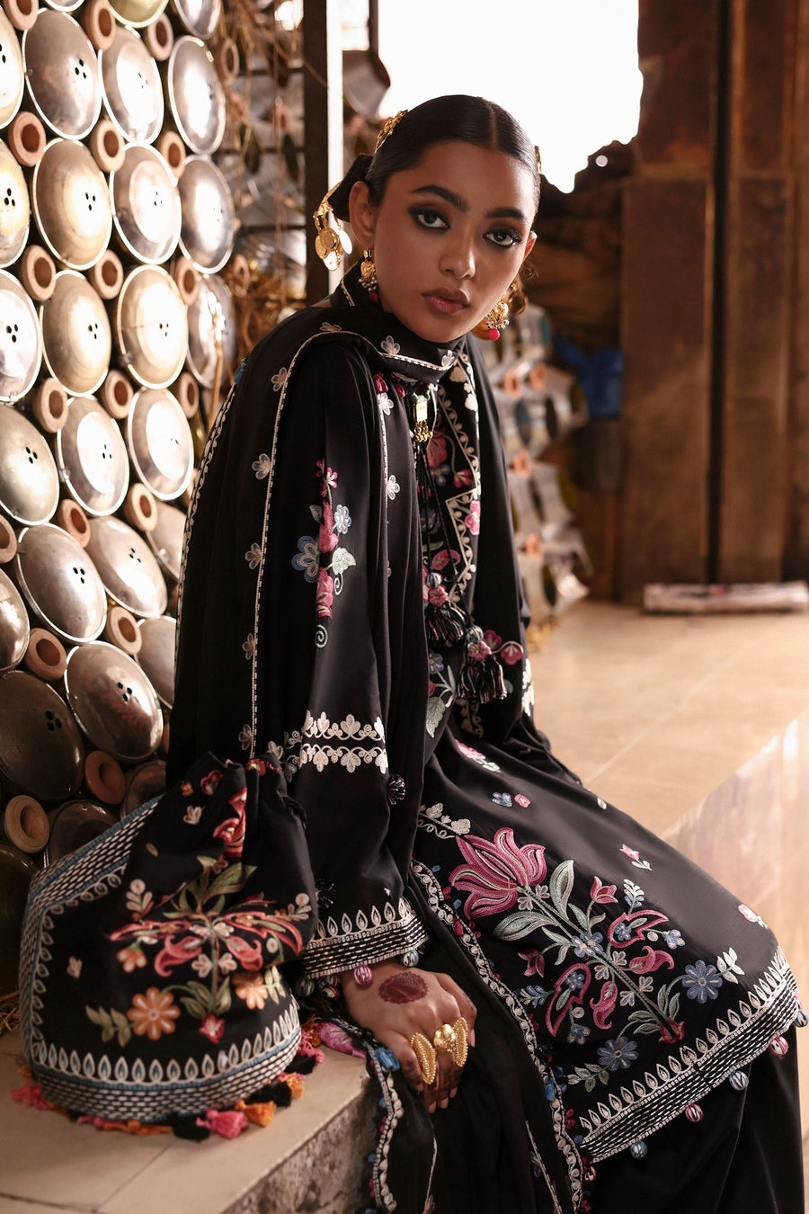 ZAHA Festive Embroidered Lawn Unstitched 3Pc Suit ZF-25-07 ZEENAT