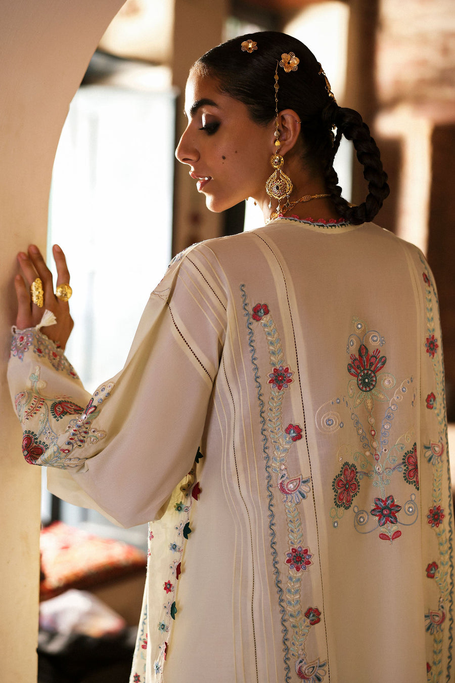 ZAHA Festive Embroidered Lawn Unstitched 3Pc Suit ZF-25-10 CHANDNI