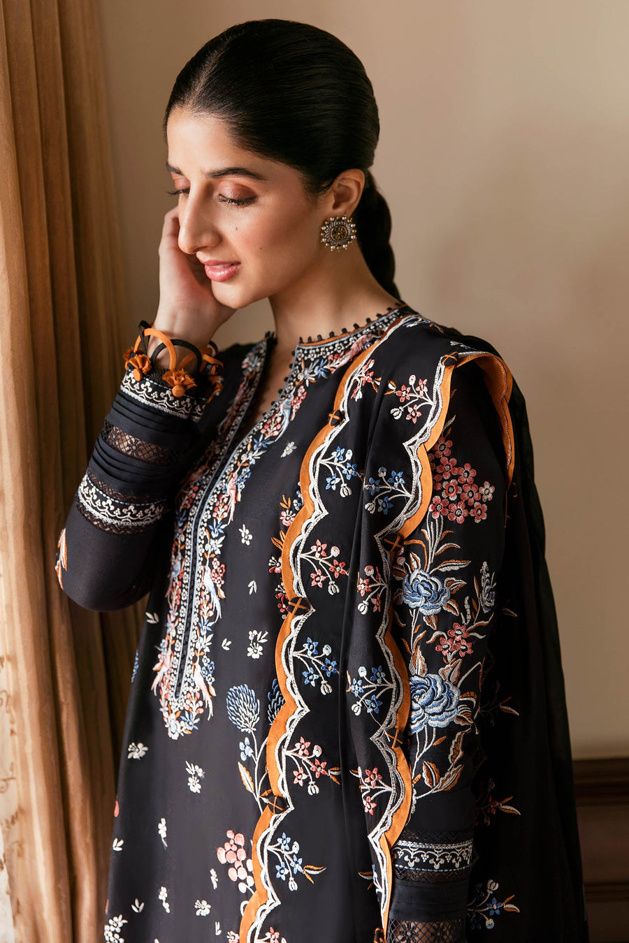 ZAHA by Khadijah Shah Festive Lawn Unstitched 3Pc Suit ZF23-07 IREM