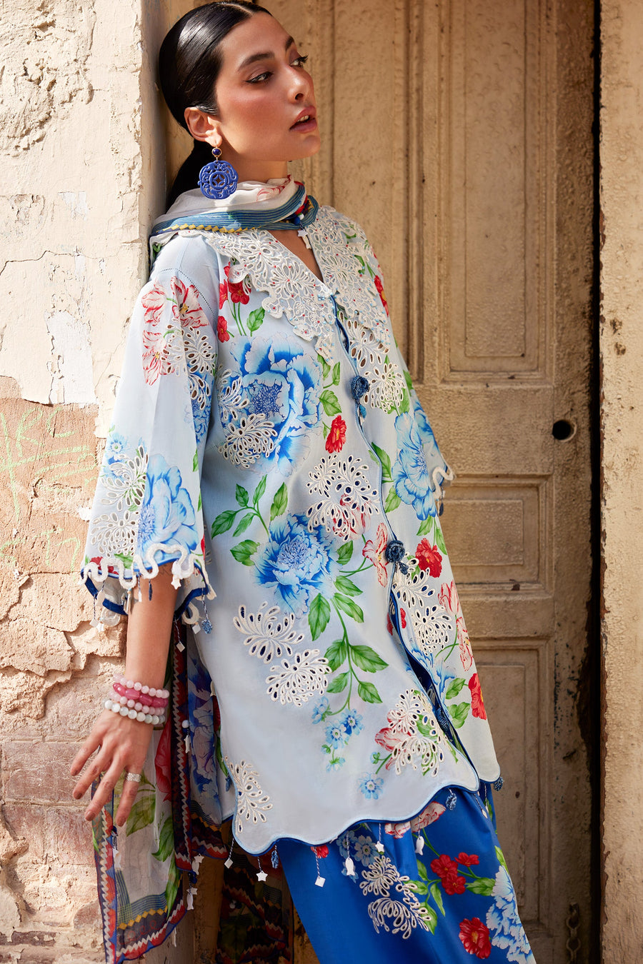 Wildflower by ZAHA Embroidered Lawn Unstitched 3Pc Suit ZF26-02 BLUE POPPY