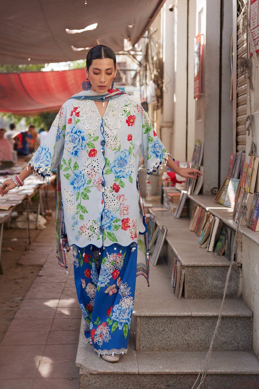 Wildflower by ZAHA Embroidered Lawn Unstitched 3Pc Suit ZF26-02 BLUE POPPY