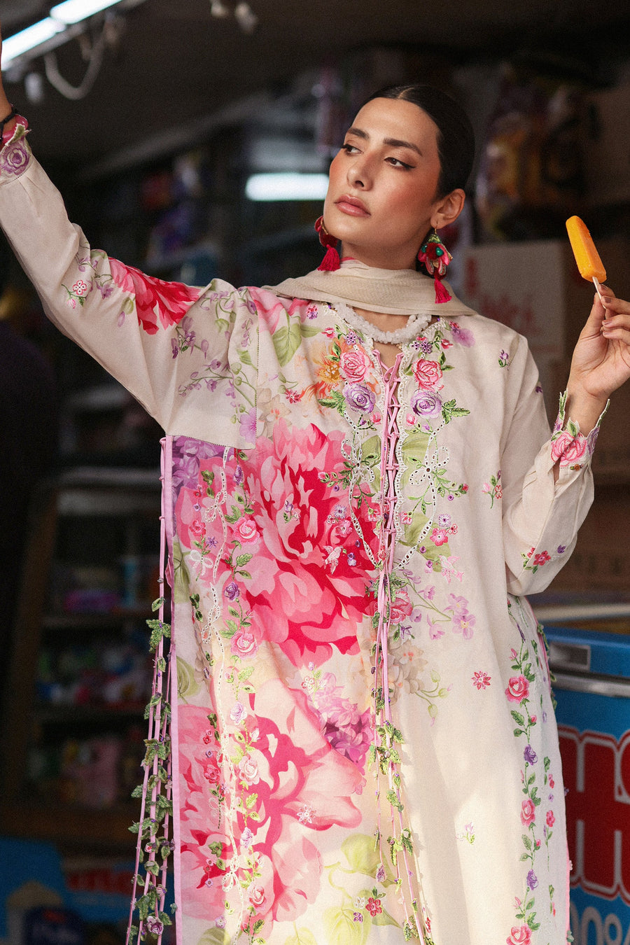 Wildflower by ZAHA Embroidered Lawn Unstitched 3Pc Suit ZF26-05 PINK MINK FROLIC