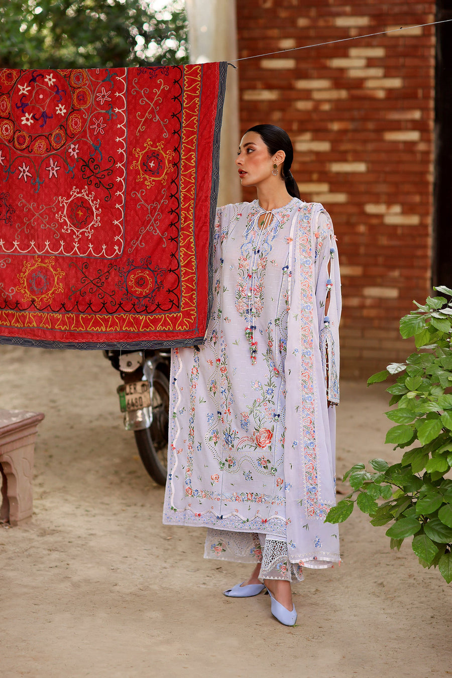 Wildflower by ZAHA Embroidered Lawn Unstitched 3Pc Suit ZF26-11 PERIWINKLE MUSE