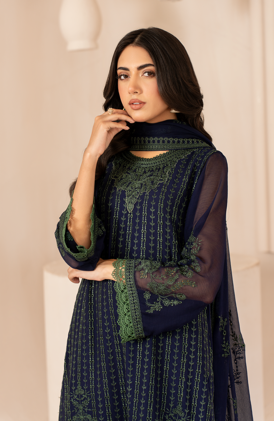 Zarif Thread Works Embroidered Chiffon Unstitched 3Pc Suit ZL-06 MAHAY