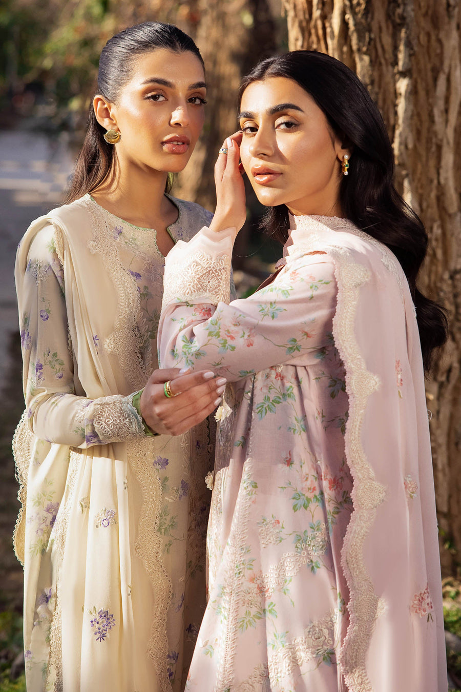 Zaha By Khadijah Shah Embroidered Lawn Unstitched 3Pc Suit ZL24-04A ASEMA