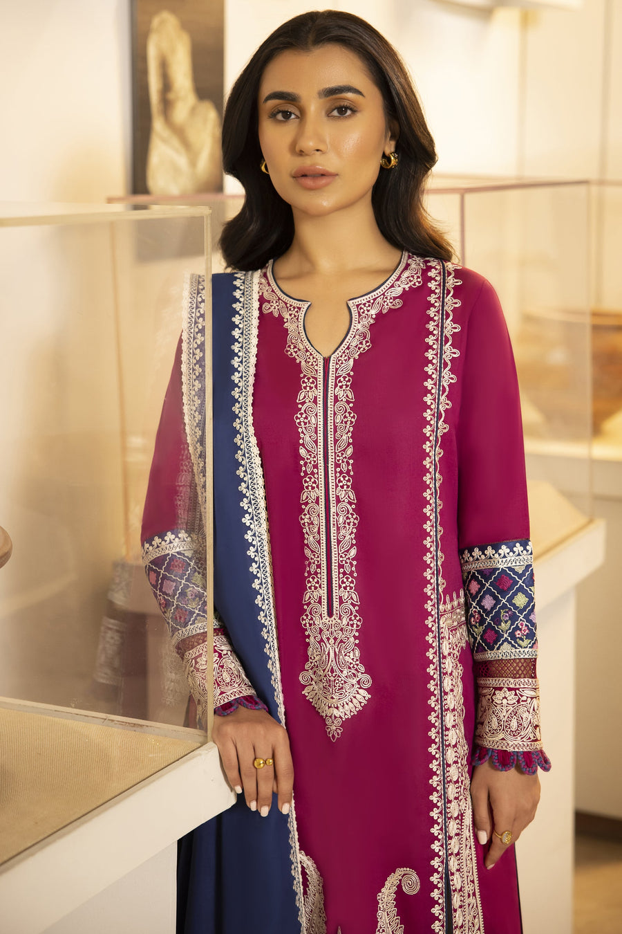 Zaha By Khadijah Shah Embroidered Lawn Unstitched 3Pc Suit ZL24-06B FERYA
