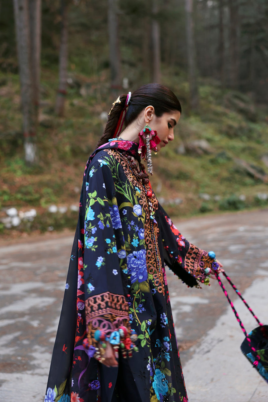 ZAHA Neelum Embroidered Lawn Unstitched 3Pc Suit ZL25-07A ALYA