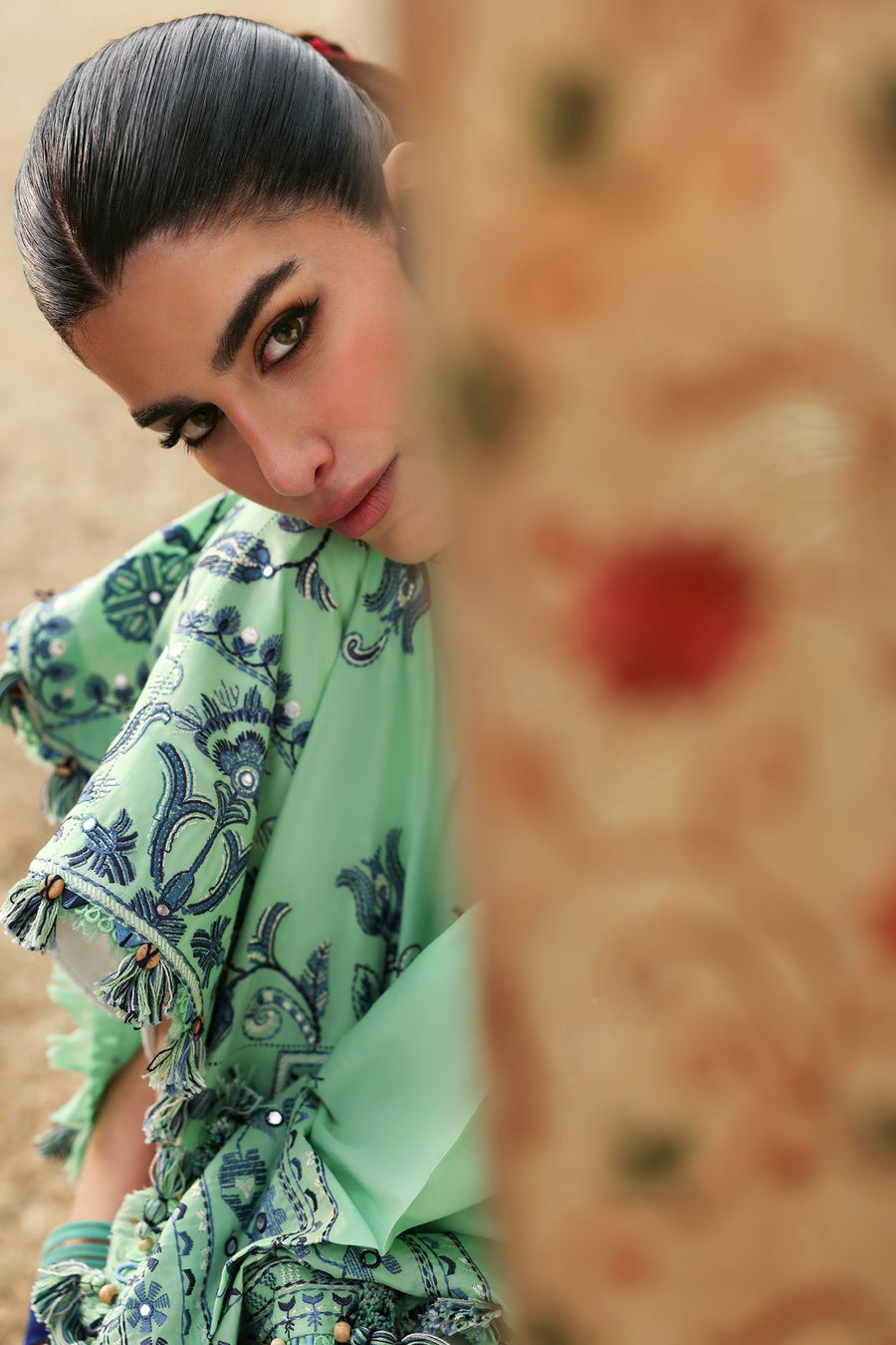 ZAHA Neelum Embroidered Lawn Unstitched 3Pc Suit ZL25-10A ELAYA