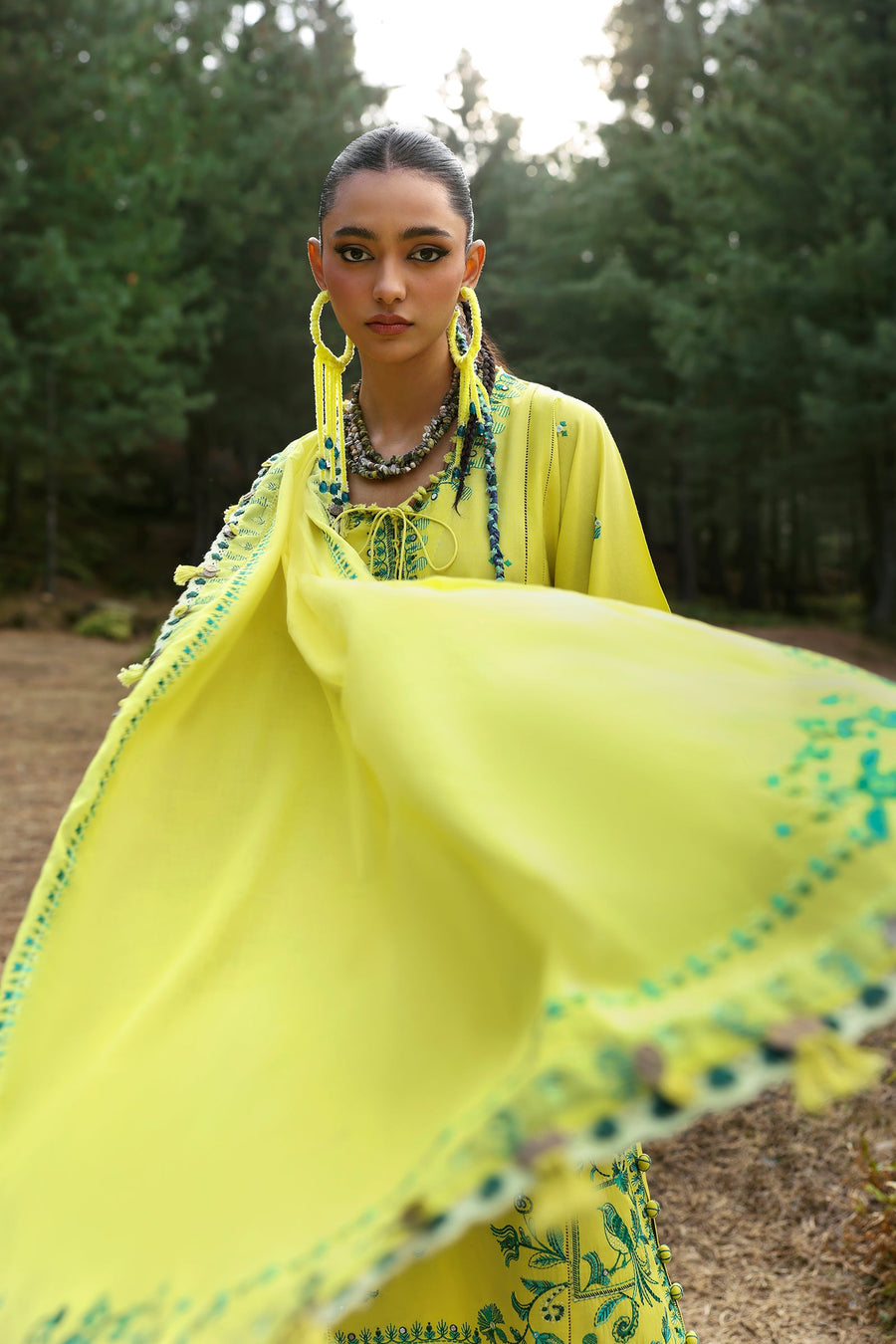ZAHA Neelum Embroidered Lawn Unstitched 3Pc Suit ZL25-10B ELAYA