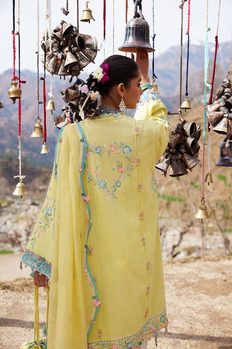 ZAHA Meili Festive Embroidered Lawn Unstitched 3Pc Suit ZL26-01A RUÌMĚI