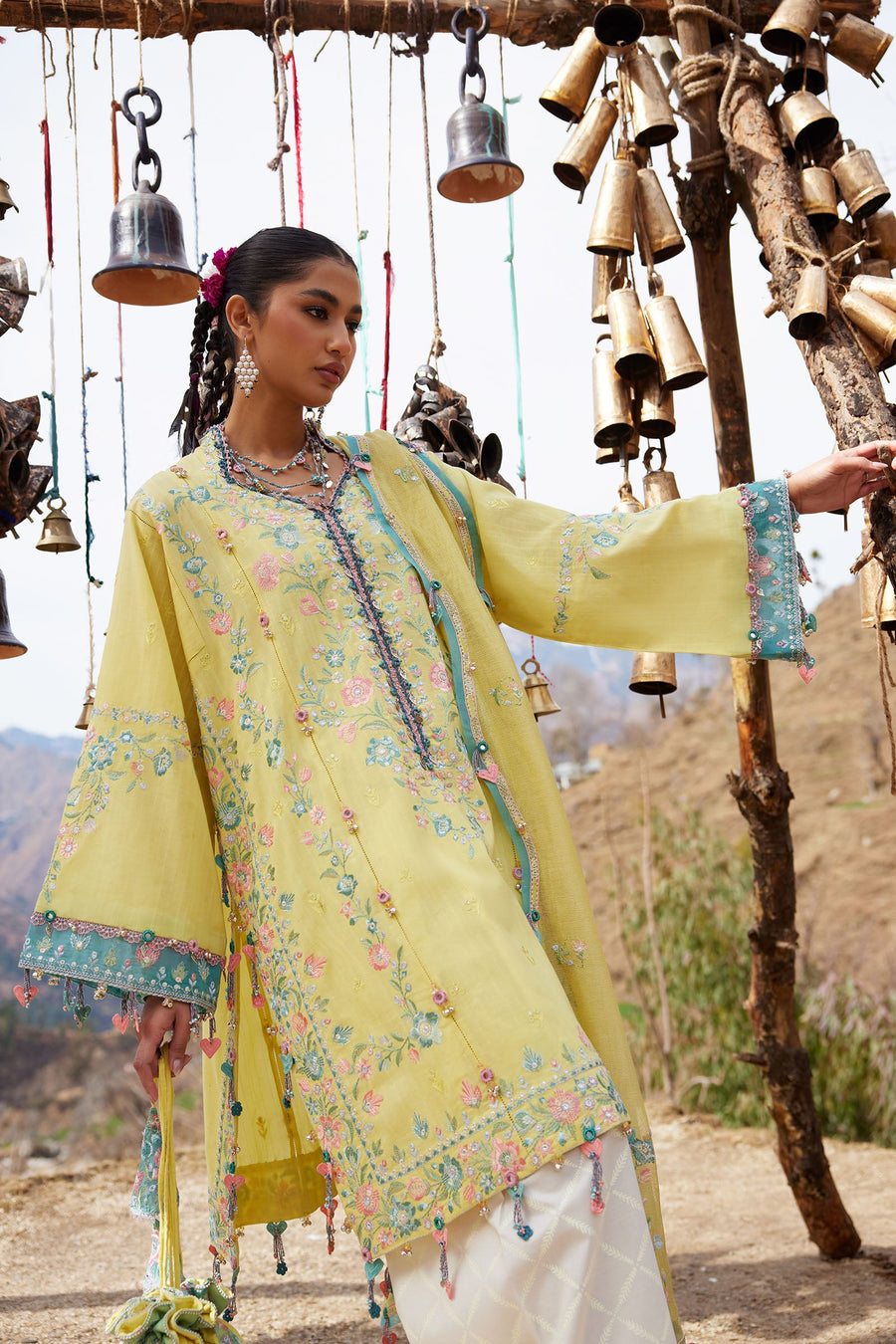 ZAHA Meili Festive Embroidered Lawn Unstitched 3Pc Suit ZL26-01A RUÌMĚI