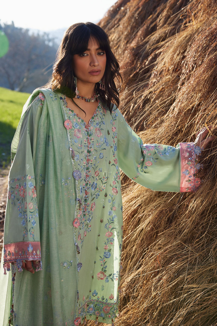 ZAHA Meili Festive Embroidered Lawn Unstitched 3Pc Suit ZL26-01B RUÌMĚI