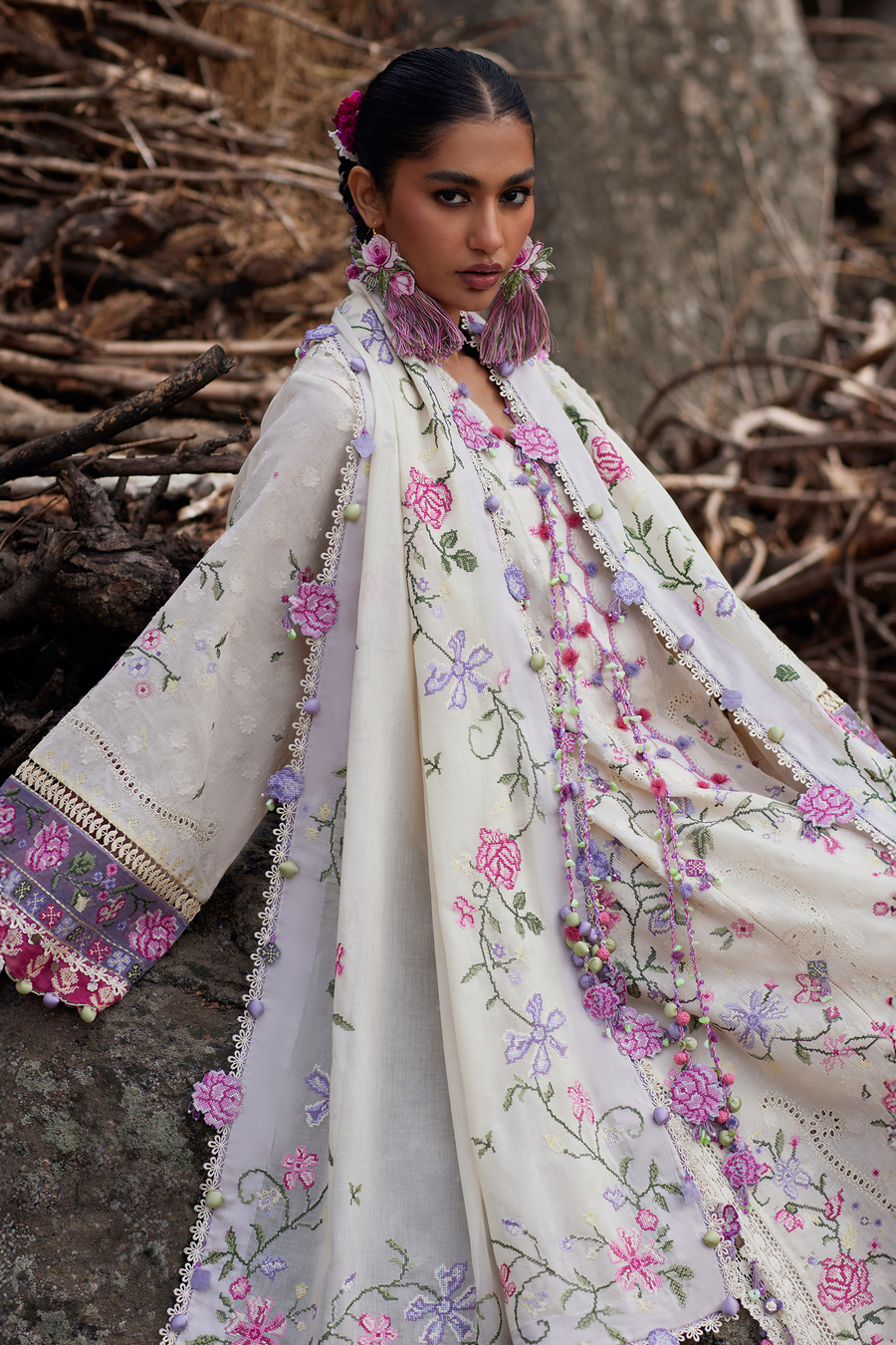 ZAHA Meili Festive Embroidered Lawn Unstitched 3Pc Suit ZL26-03A HUĀ YÙN