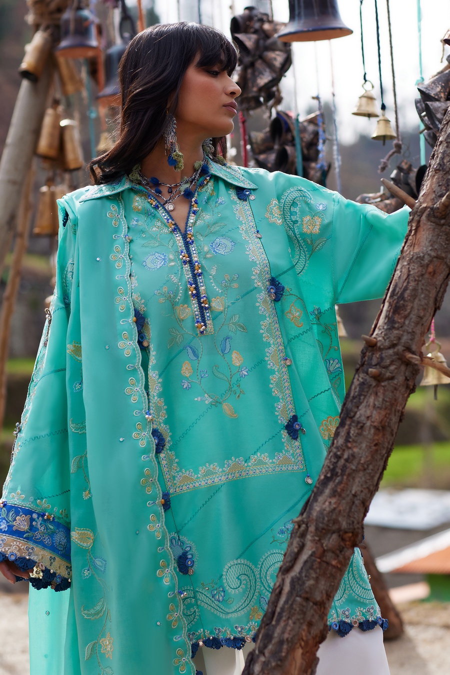 ZAHA Meili Festive Embroidered Lawn Unstitched 3Pc Suit ZL26-06A BÌ YÙN
