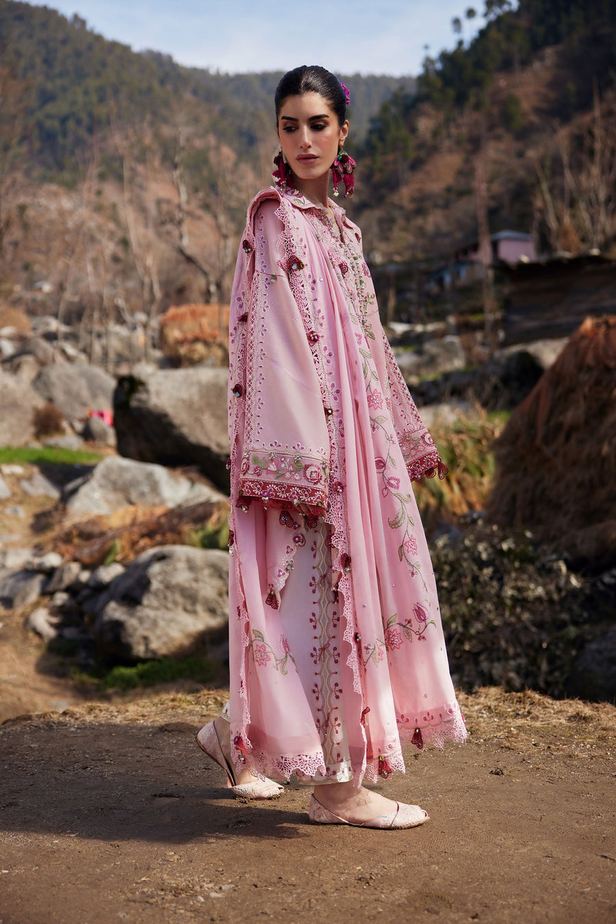 ZAHA Meili Festive Embroidered Lawn Unstitched 3Pc Suit ZL26-06B BÌ YÙN