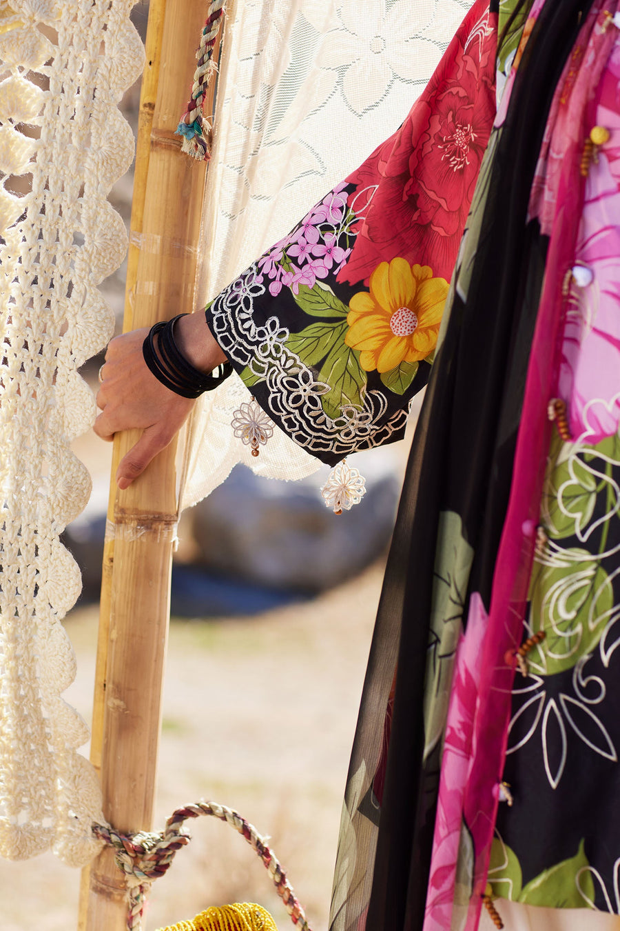 ZAHA Meili Festive Embroidered Lawn Unstitched 3Pc Suit ZL26-13A YÀN HUĀ