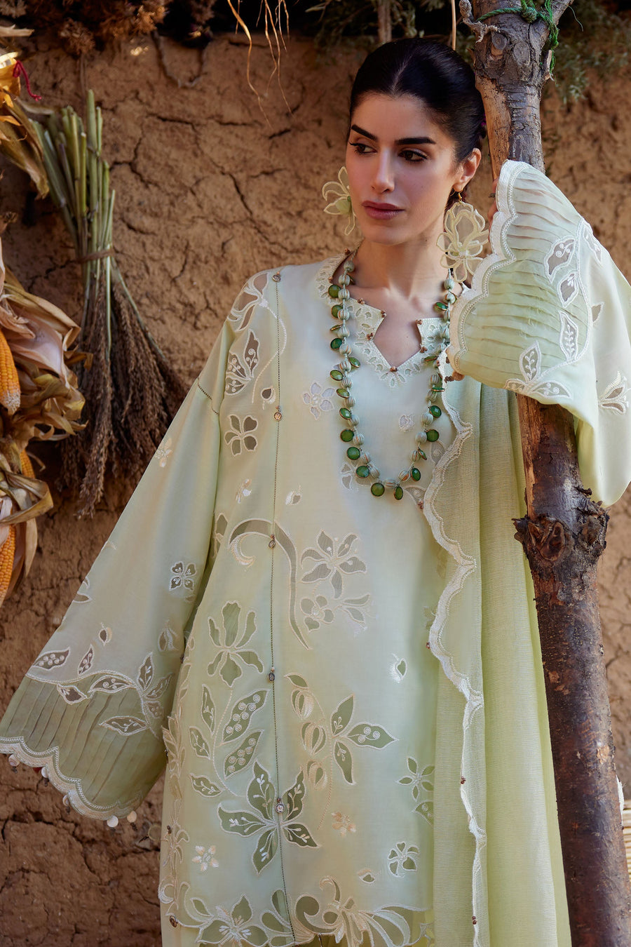 ZAHA Meili Festive Embroidered Lawn Unstitched 3Pc Suit ZL26-14B TÁO RÓU