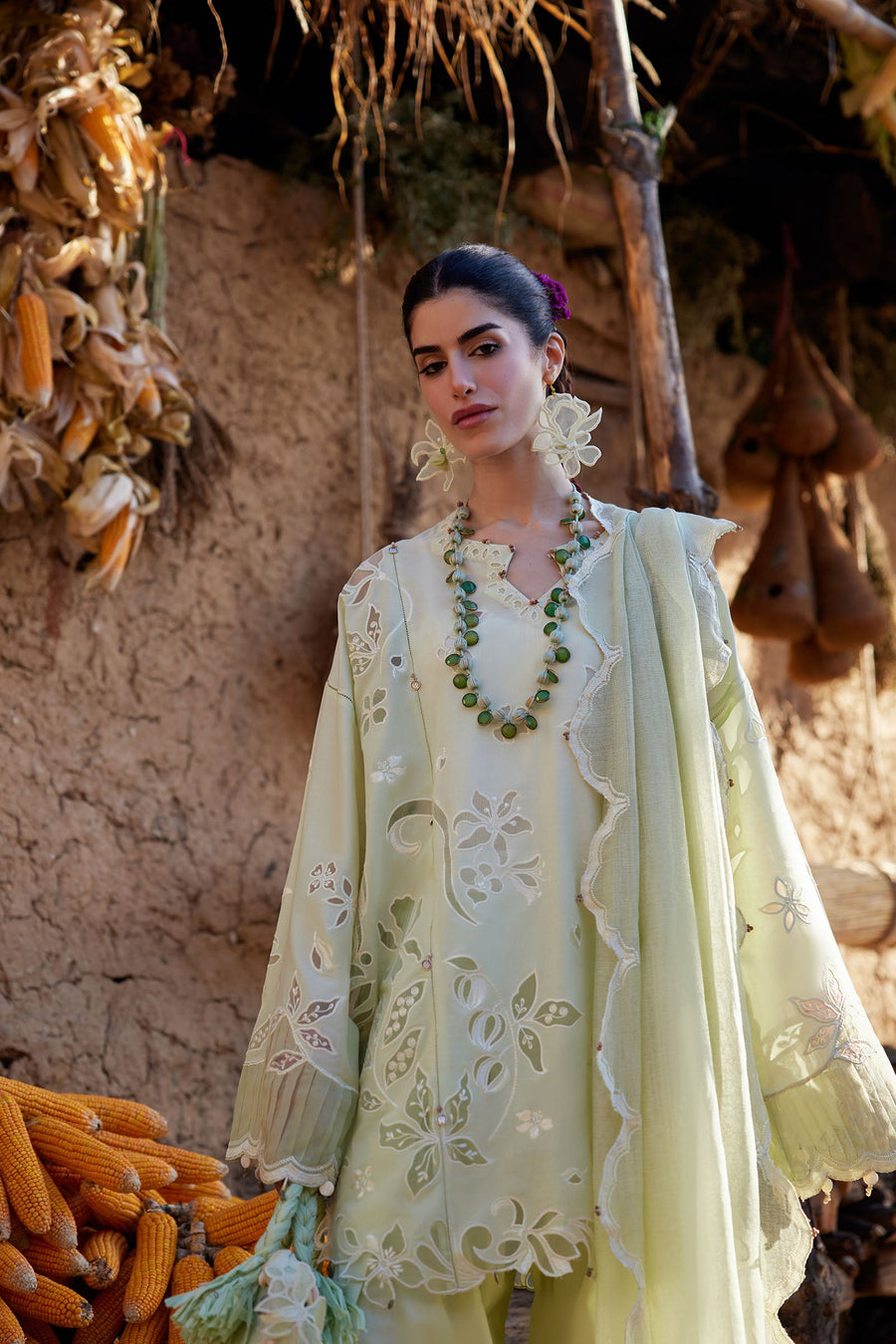 ZAHA Meili Festive Embroidered Lawn Unstitched 3Pc Suit ZL26-14B TÁO RÓU