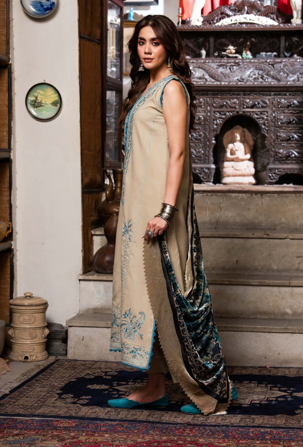 Humdum Zouq Vol-02 Embroidered Wool Unstitched 3Pc Suit D-07