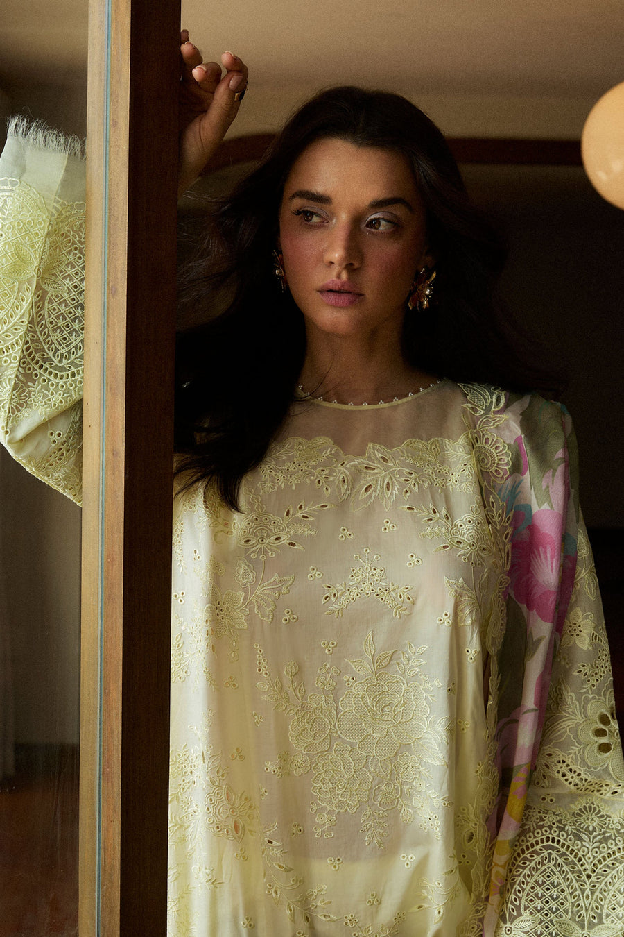 Zara Shahjahan Satori Embroidered Lawn Unstitched 3Pc Suit D-01B KAORI