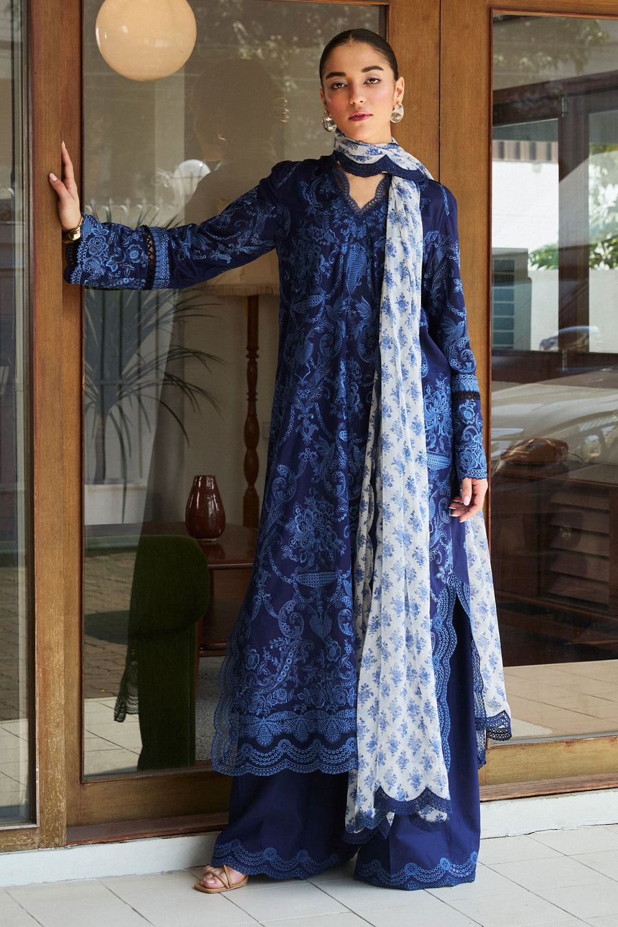 Zara Shahjahan Satori Embroidered Lawn Unstitched 3Pc Suit D-09B SEI