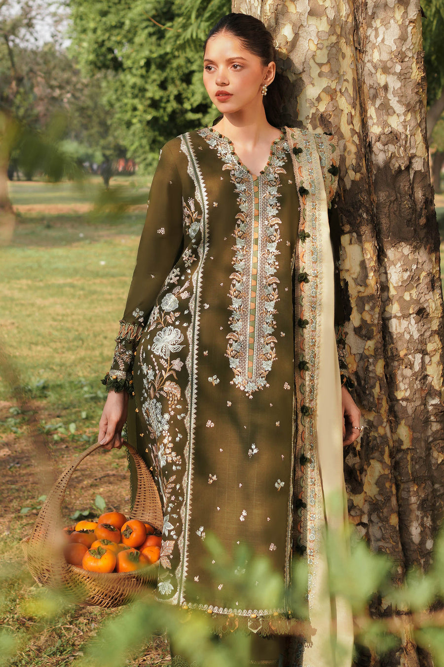 ZAHA Embroidered Slub Khaddar Unstitched 3Pc Suit ZW2-23-07 URSIYA