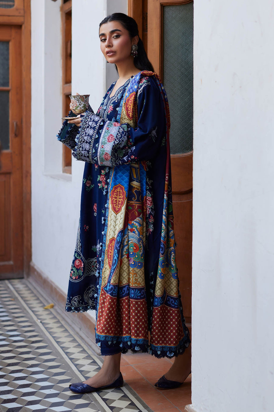 ZAHA by Khadijah Shah Embroidered Khaddar Unstitched 3Pc Suit ZW23-01