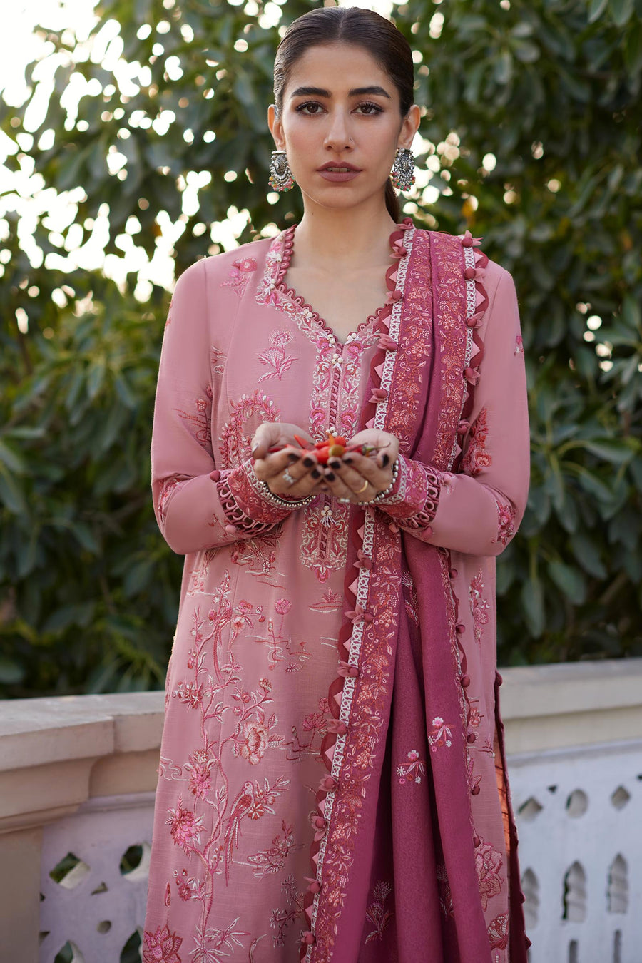 ZAHA by Khadijah Shah Embroidered Khaddar Unstitched 3Pc Suit ZW23-08