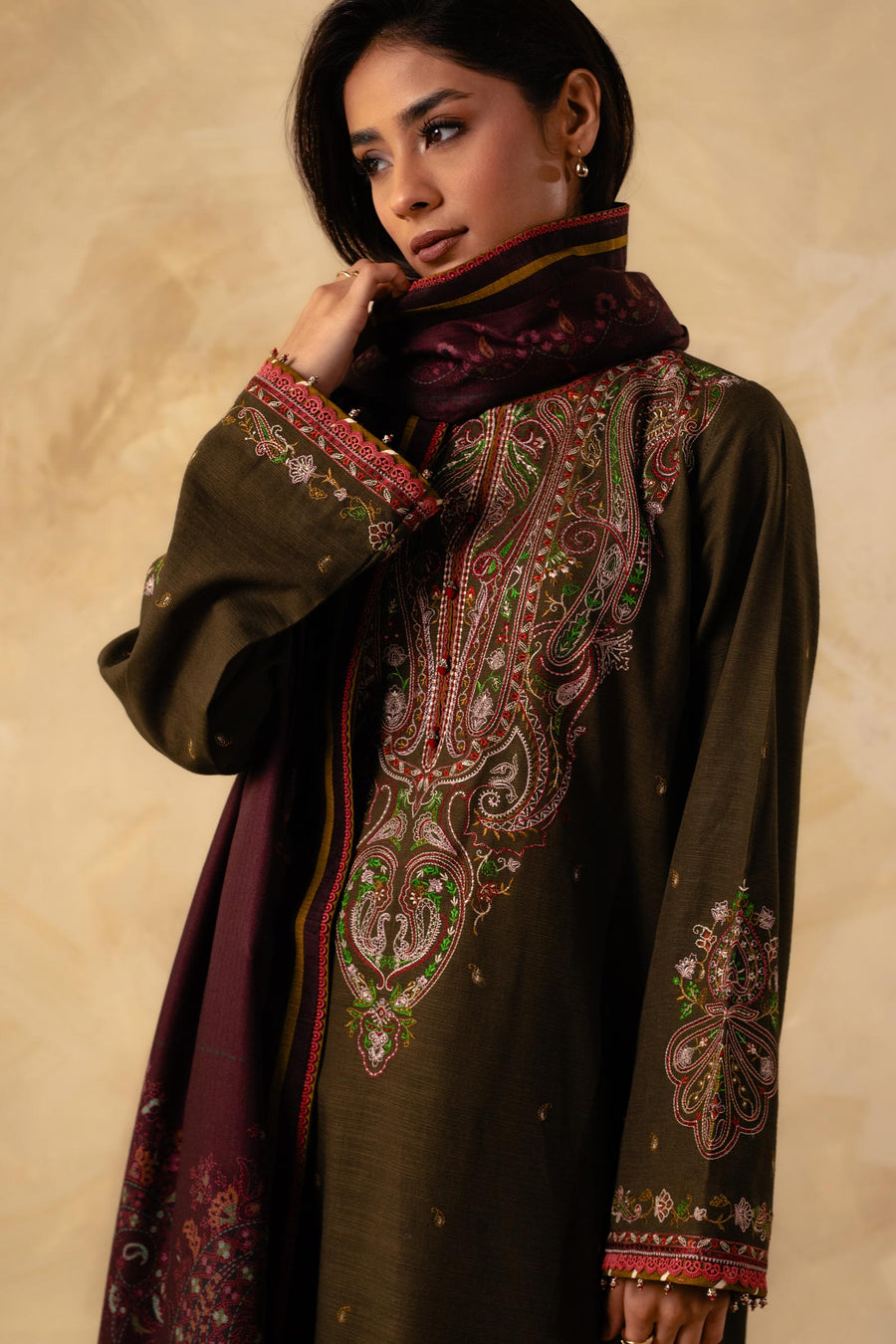 Coco by Zara Shahjahan Unstitched Embroidered Khaddar 3Pc Suit ZW23-2A