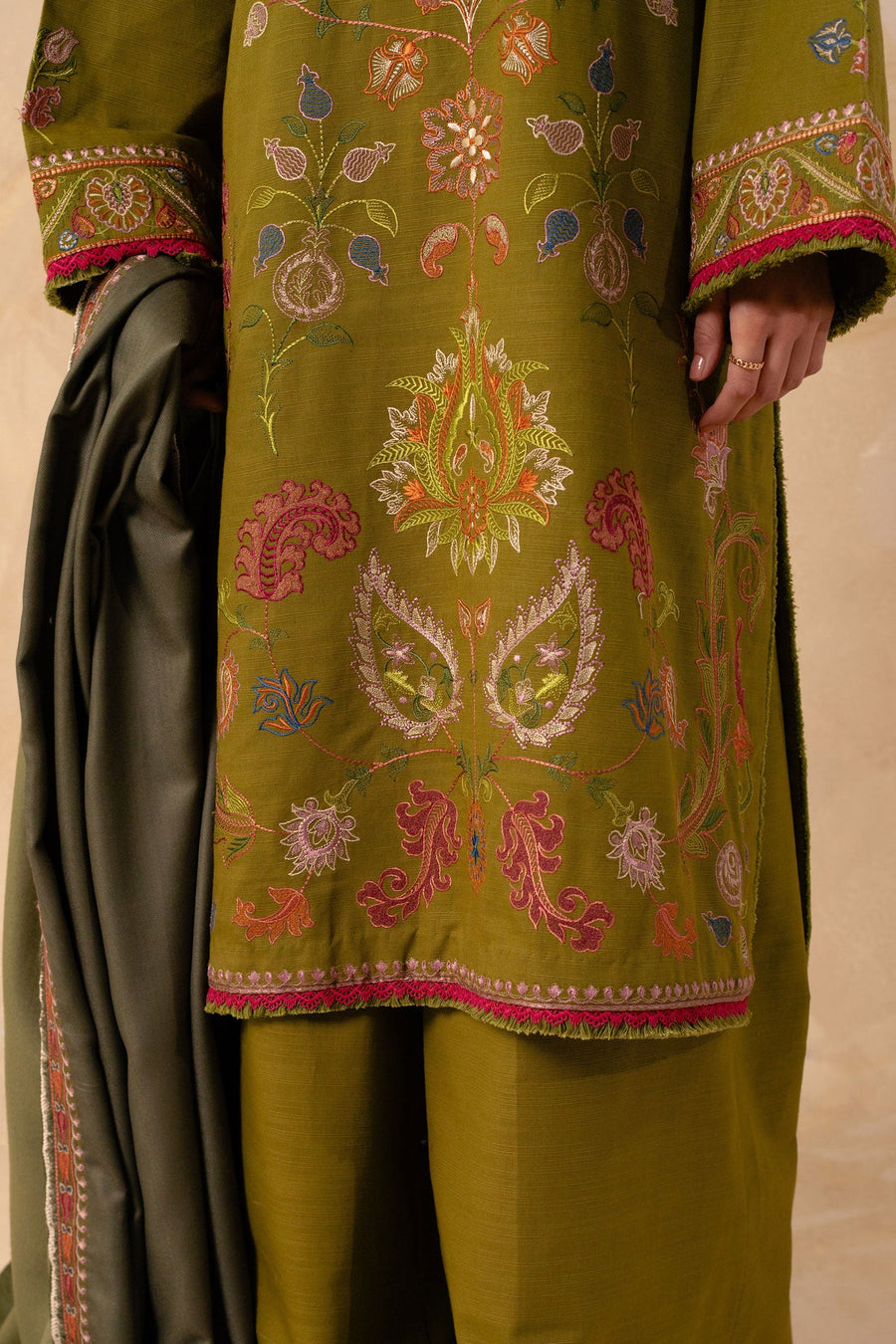 Coco by Zara Shahjahan Unstitched Embroidered Khaddar 3Pc Suit ZW23-6B